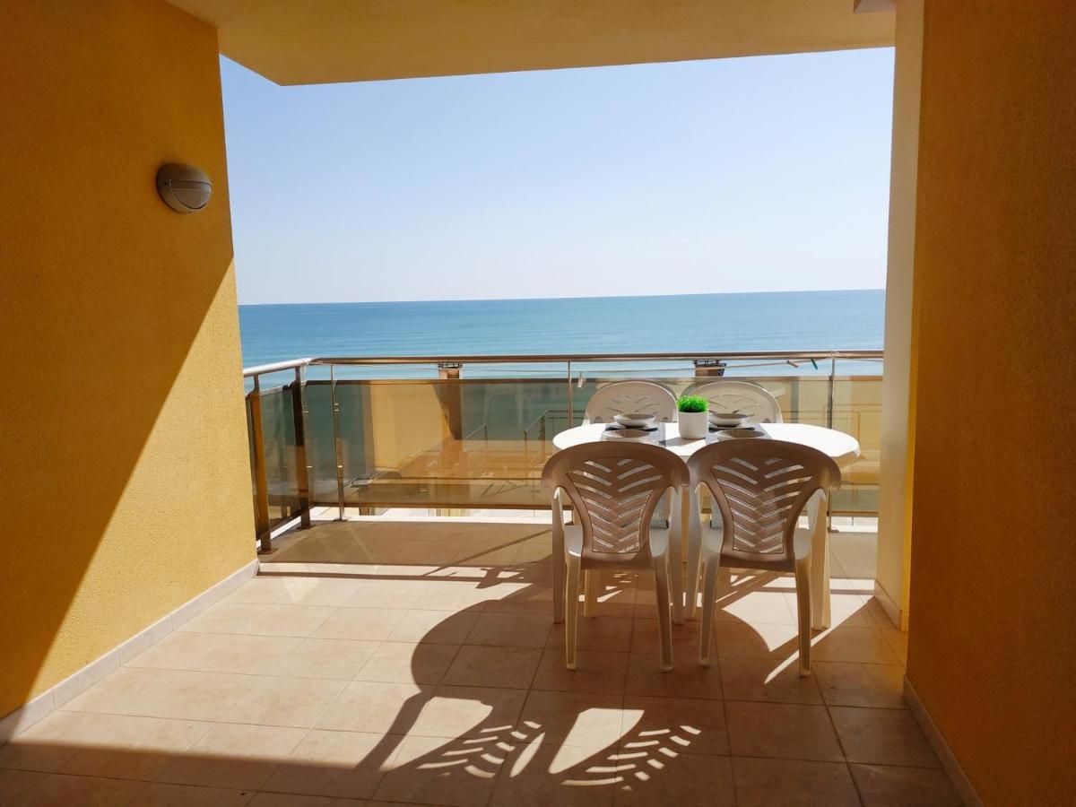 Moli De Vent Superior Orangecosta Apartman Peñíscola Kültér fotó
